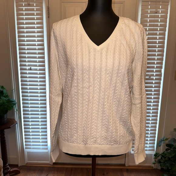 NWOT Talbots Off White V Neck Sweater - Picture 1 of 4